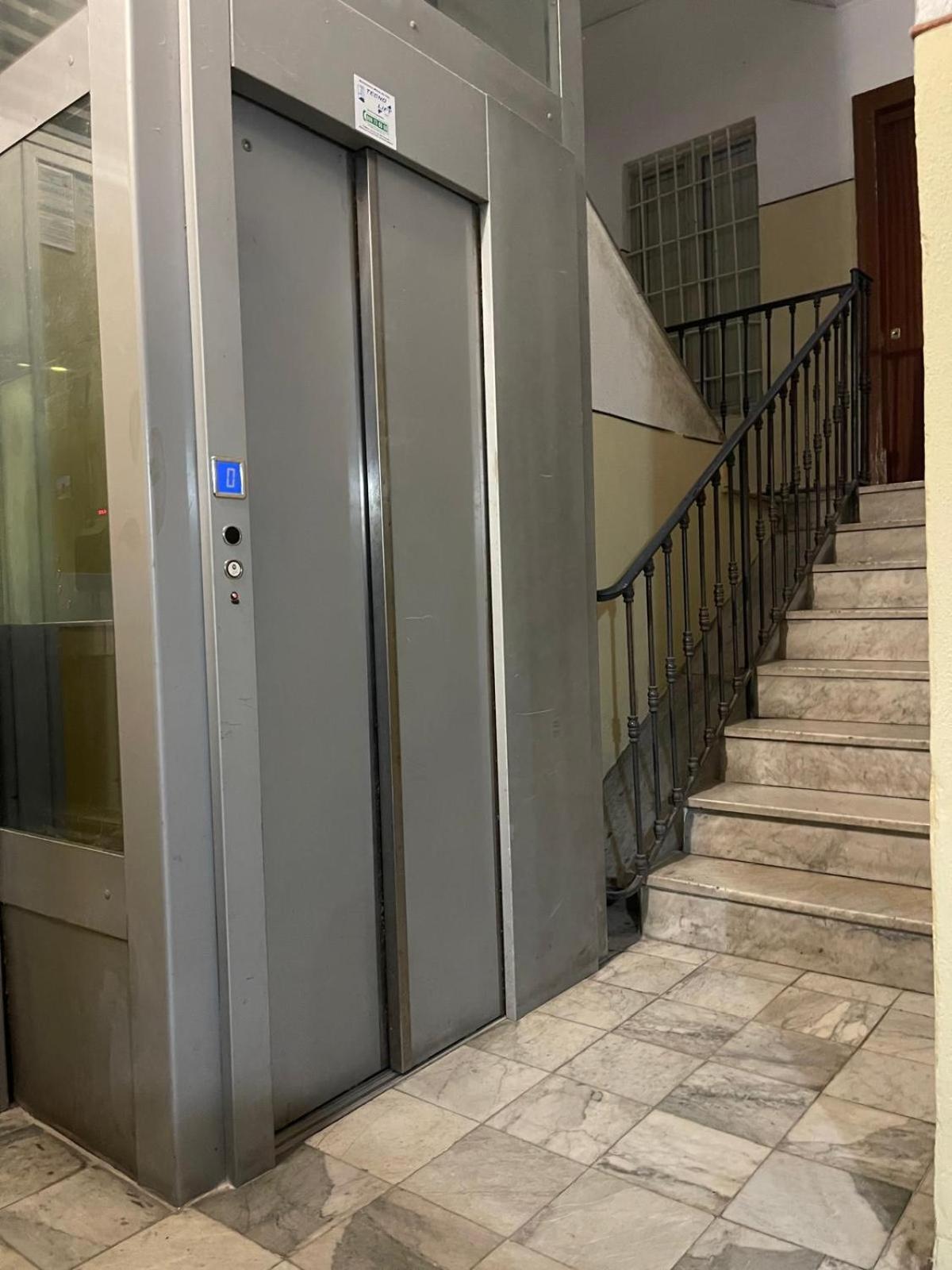 Apartamento Che Casa Nápoles Exterior foto