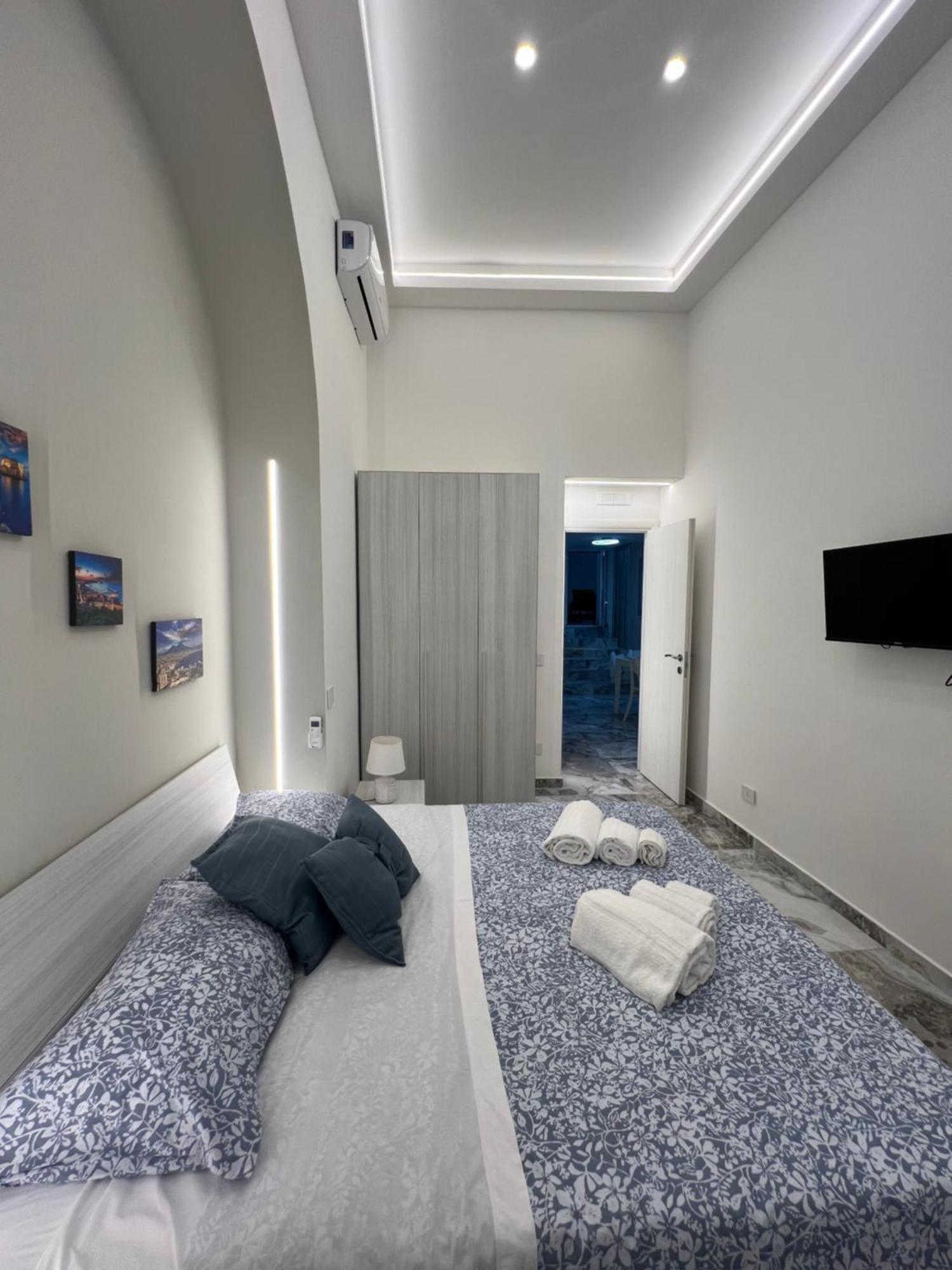 Apartamento Che Casa Nápoles Exterior foto