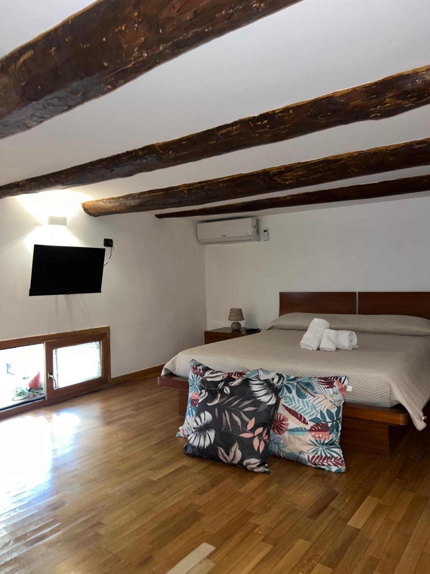 Apartamento Che Casa Nápoles Exterior foto